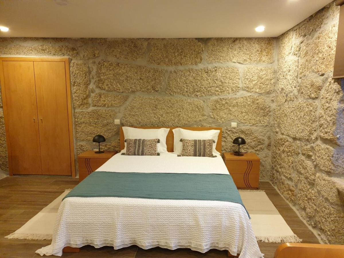 Quinta Da Casa Dos Santos - Inside Geres Pension Buitenkant foto