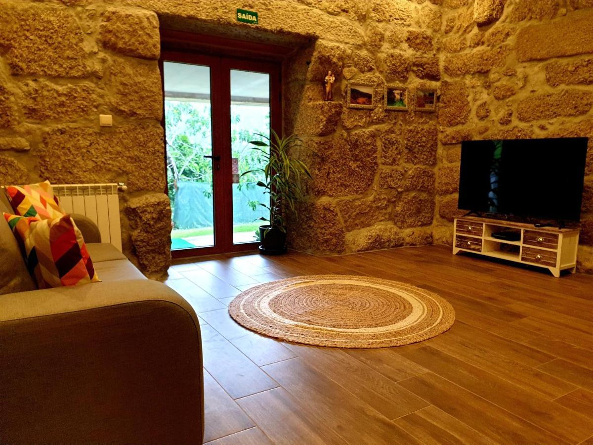 Quinta Da Casa Dos Santos - Inside Geres Pension Buitenkant foto