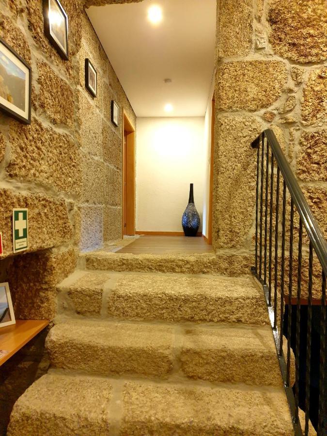 Quinta Da Casa Dos Santos - Inside Geres Pension Buitenkant foto