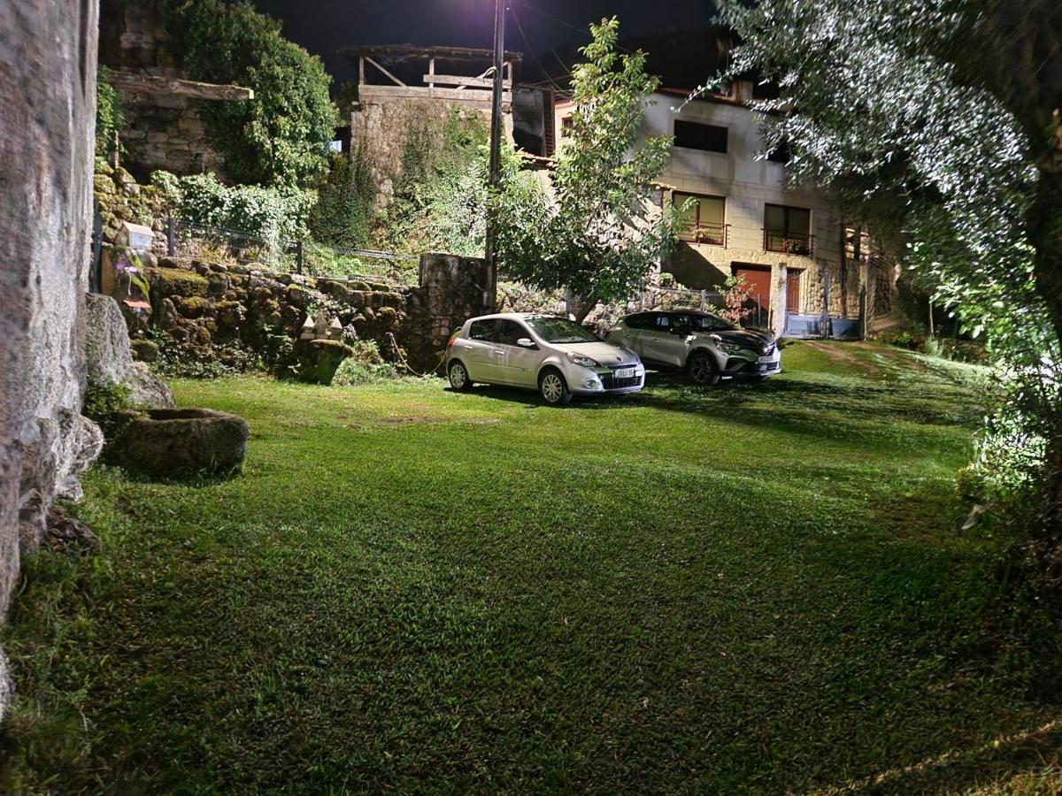 Quinta Da Casa Dos Santos - Inside Geres Pension Buitenkant foto