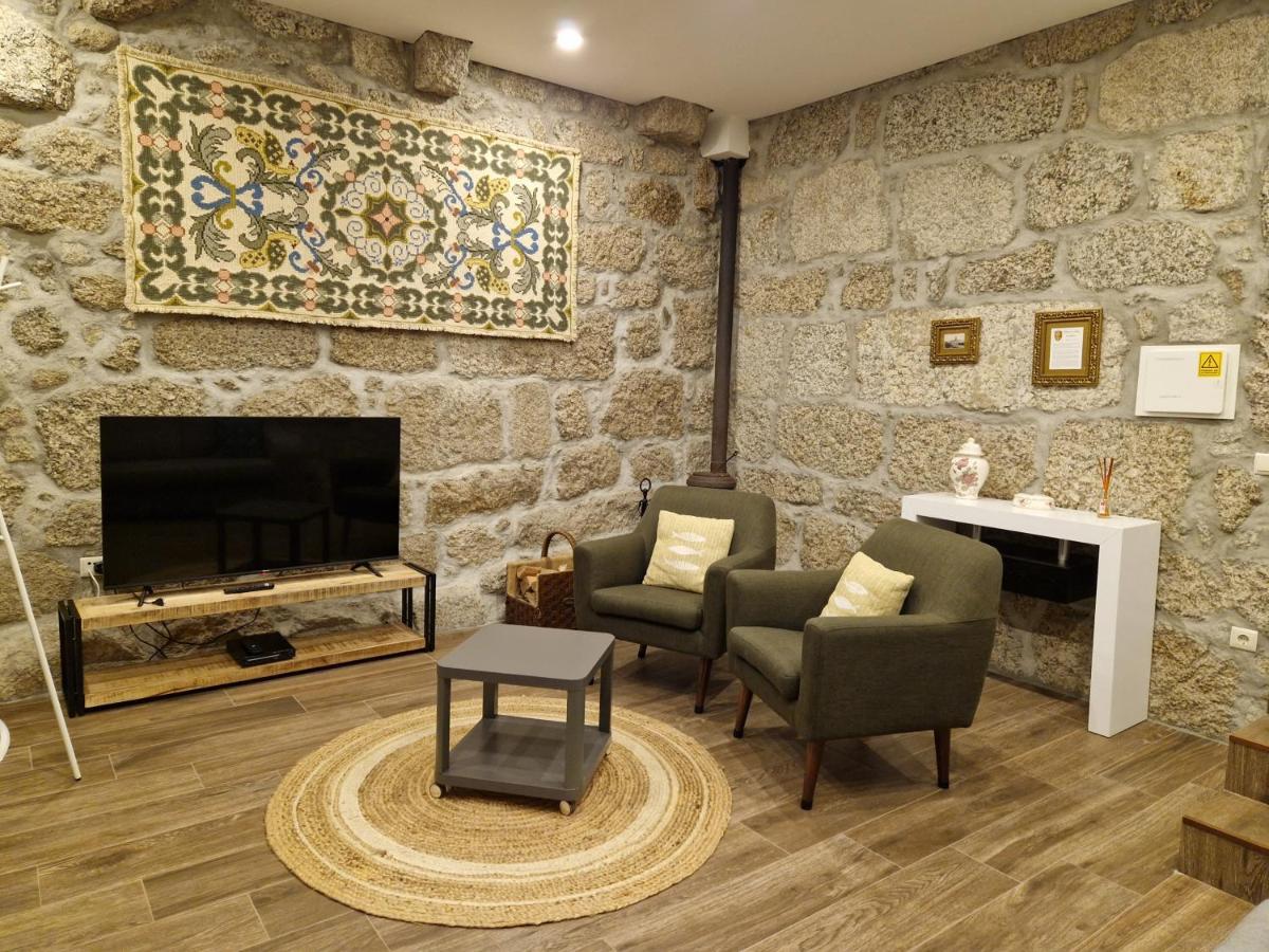 Quinta Da Casa Dos Santos - Inside Geres Pension Buitenkant foto